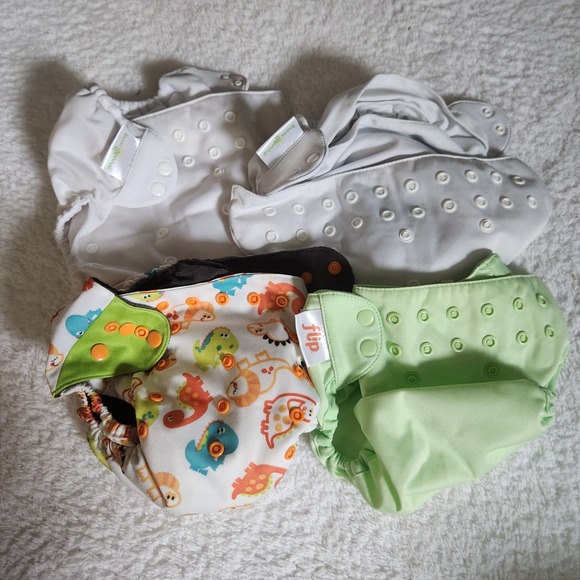 Set of 4 Cloth Diapers Flip BumGenius - Picture 1 of 1